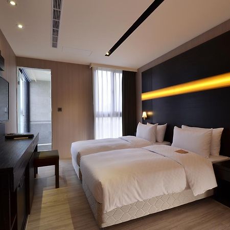 Hotel Cube 타이중 외부 사진