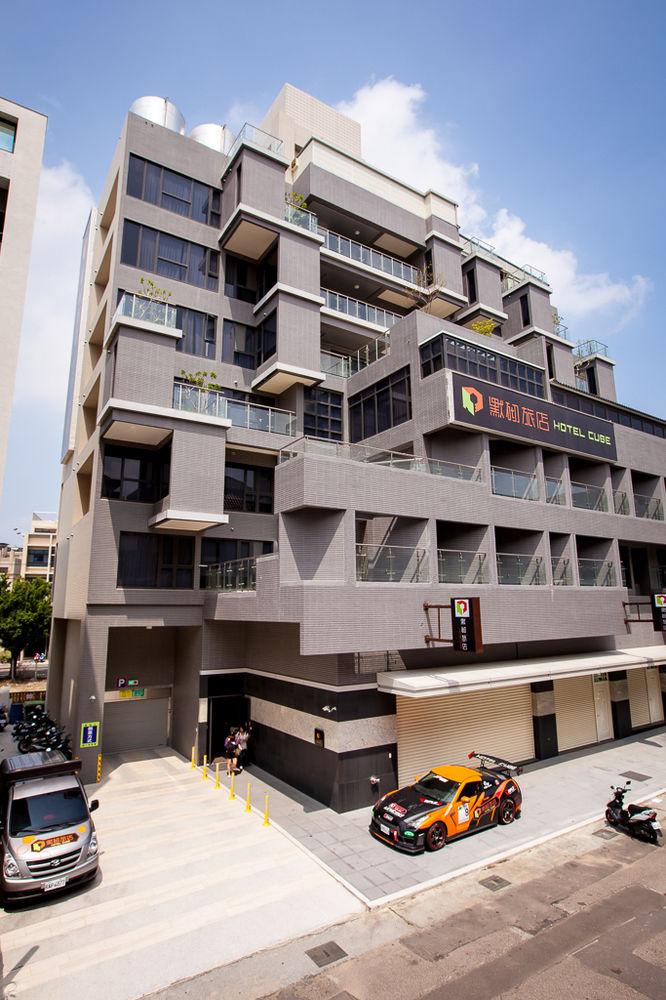 Hotel Cube 타이중 외부 사진
