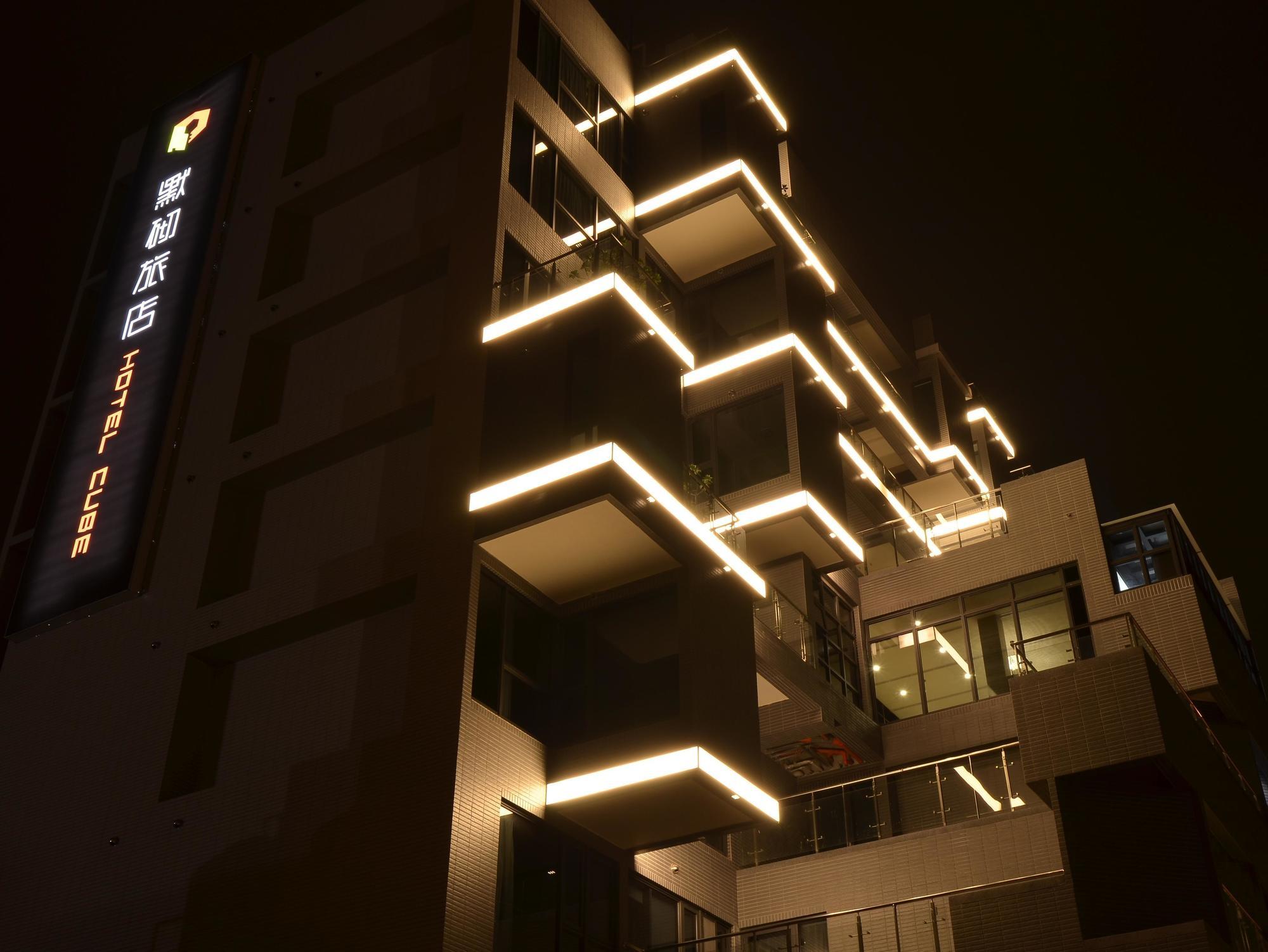 Hotel Cube 타이중 외부 사진